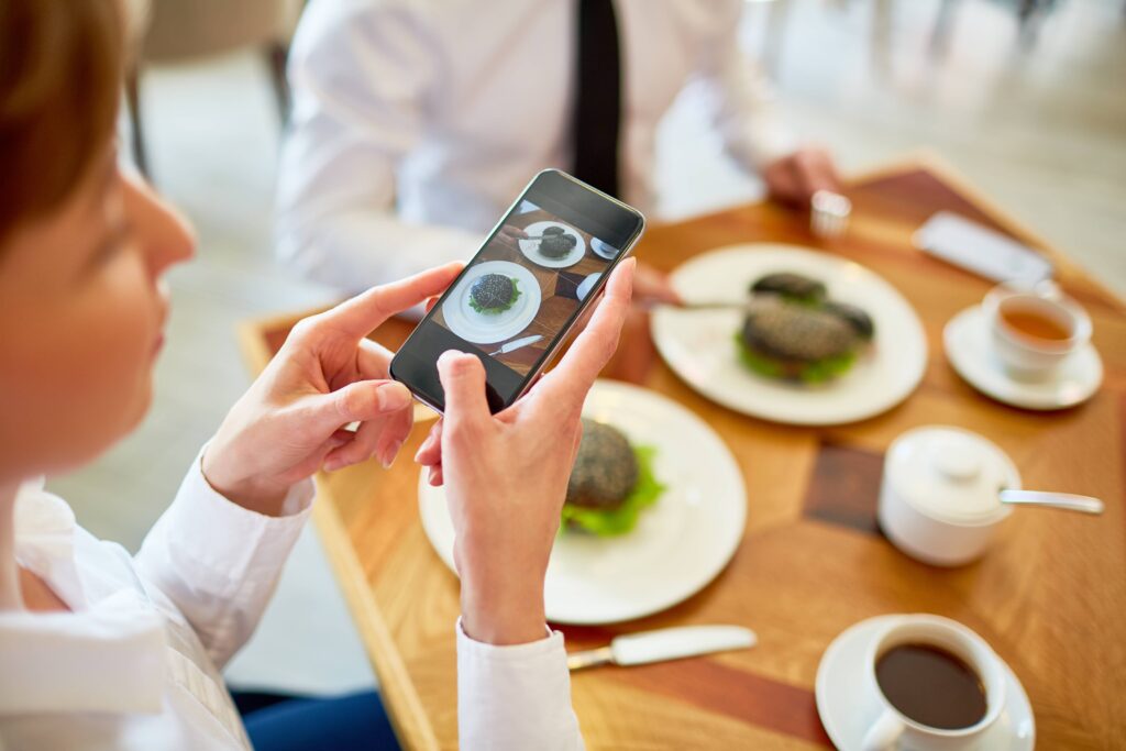 photographing-food-2022-02-01-22-39-39-utc